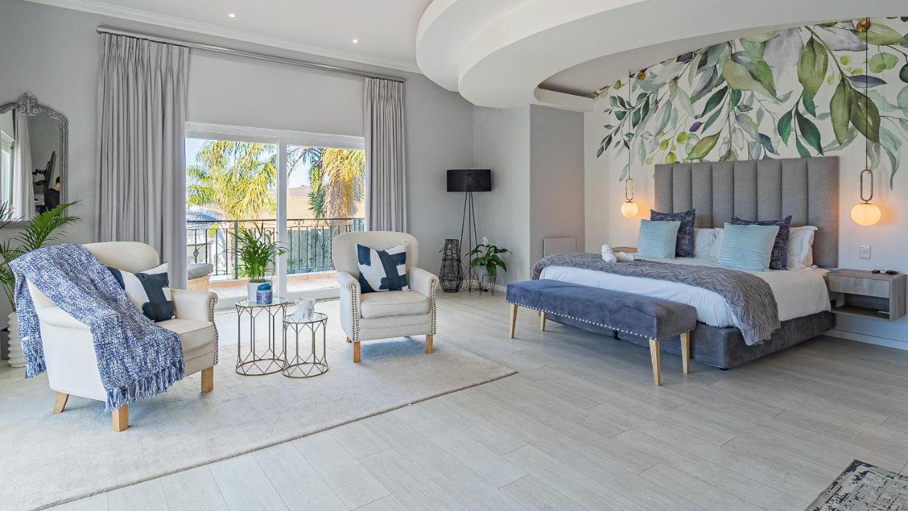 The Salene Hotel & Apartments 斯泰伦博斯 外观 照片