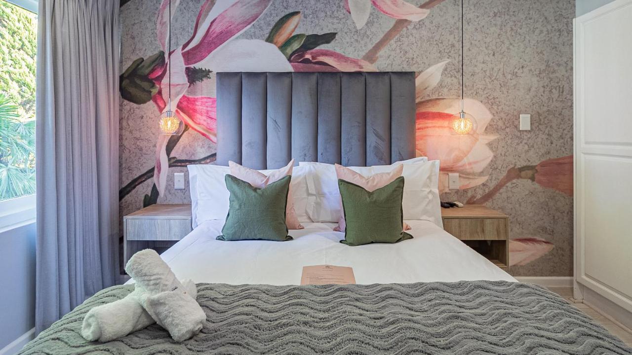 The Salene Hotel & Apartments 斯泰伦博斯 外观 照片